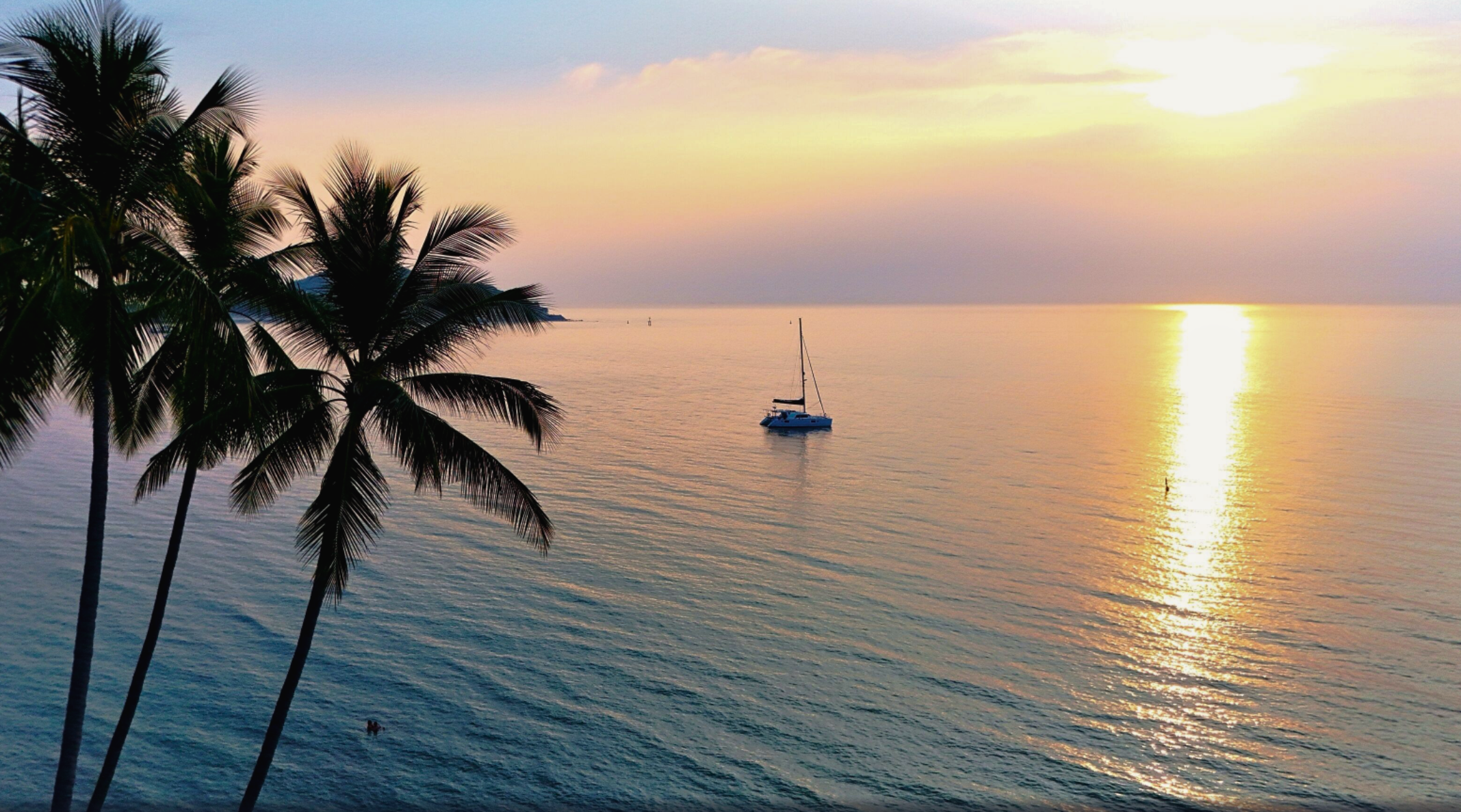 Sonnenuntergang am Lipa Noi Strand an der Westküste von Koh Samui